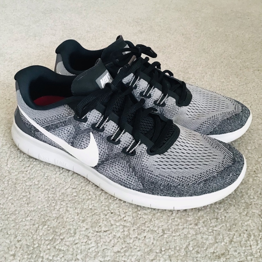 Men’s Nike Free Run Running Sneakers